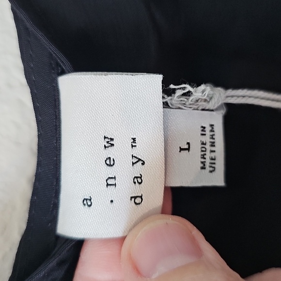 A New Day Sleeveless Black Dress NWT - Picture 4 of 4